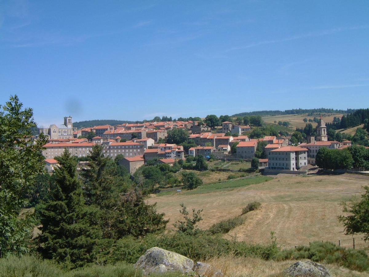 Le Ponant Hotel Pradelles Luaran gambar