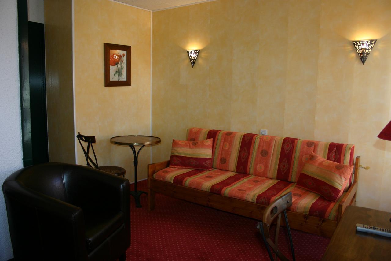 Le Ponant Hotel Pradelles Luaran gambar