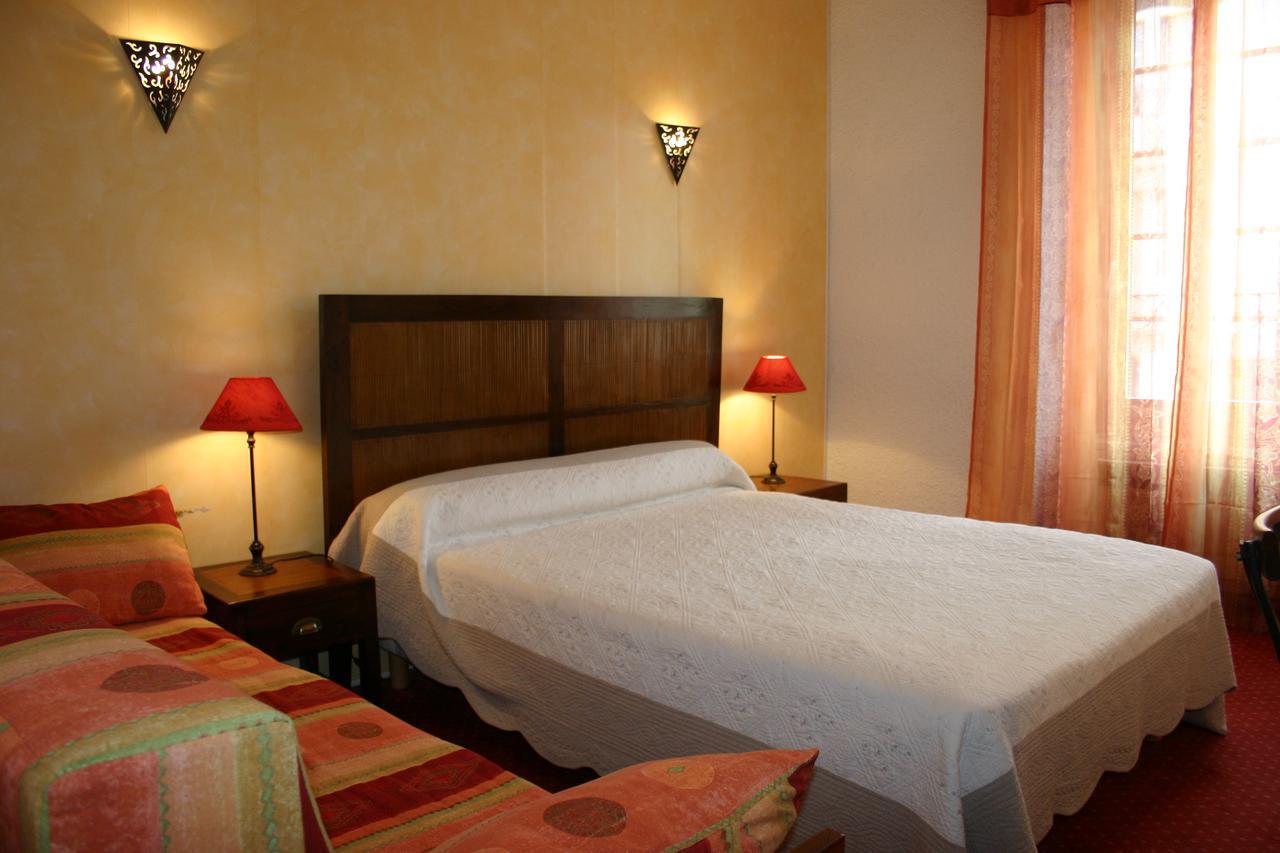 Le Ponant Hotel Pradelles Luaran gambar