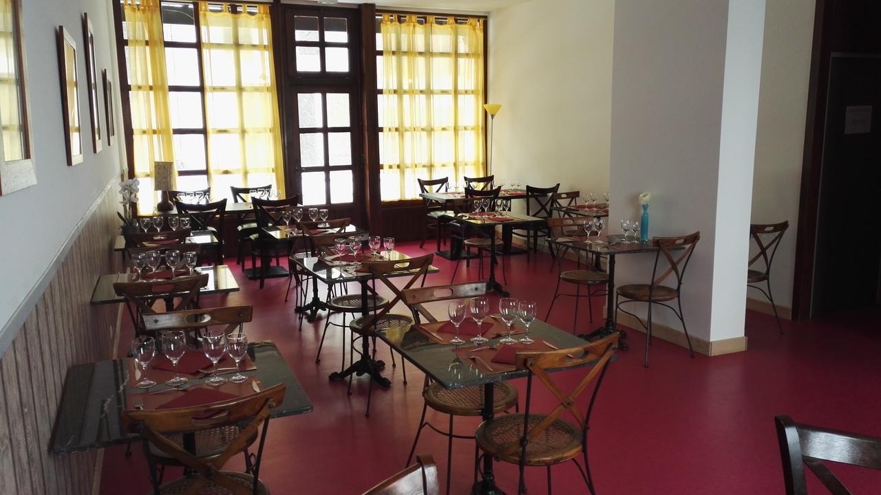 Le Ponant Hotel Pradelles Luaran gambar